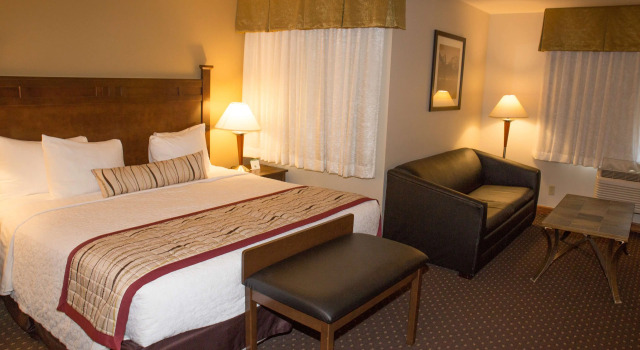 Best Western Desert Inn, Забронировать Отель Вест-Йеллоустон Национальный парк Йеллоустоун, западный вход, рядом с Музей Йеллоустоуна