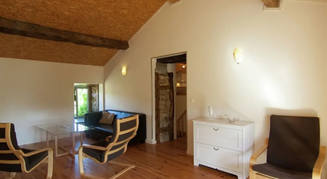 Spacious Gite With Large Terrace, Забронировать Дом для отпуска Сен-Леонар-де-Нобла Haute-Vienne, рядом с Eglise du Pont de Noblat