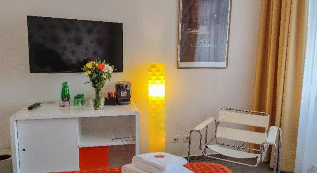Одноместный номер Standard с балконом LH Vintage Design Hotel Sax