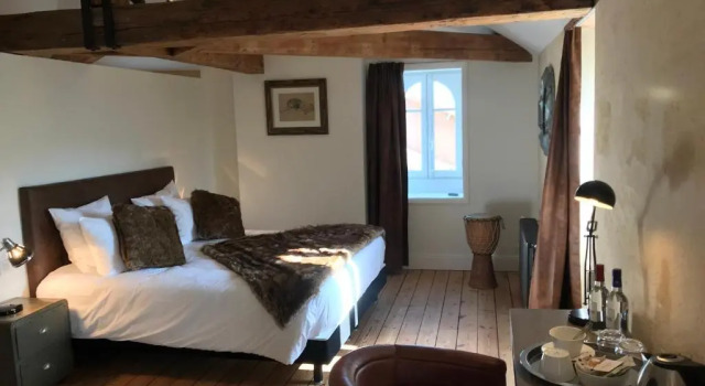 Люкс с видом на сад Le Clos des Queyries, Chambres dHôtes