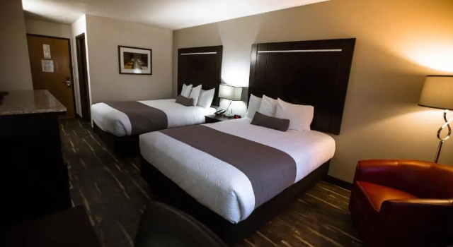 Двухместный номер Standard Ten Pin Inn & Suites