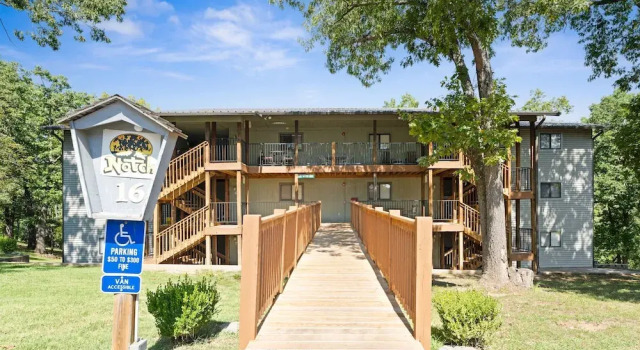 Ne16-2 Sleepy Bear Camp 2 Bedroom Condo, Забронировать Отель Отели Table Rock Lake 3 звезды, 3*