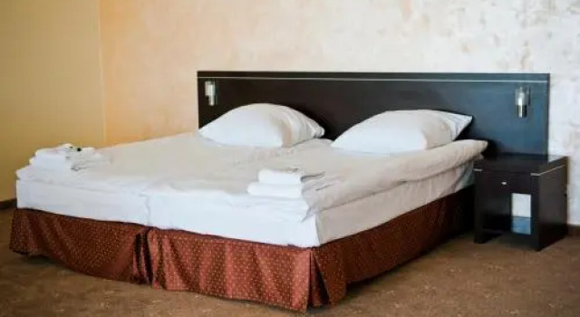 Hotel Oleńka, Забронировать Отель Отели Swietokrzyskie Moutains с бассейном, Бассейн