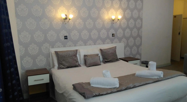 The Crown Hotel, Rezervasyon Otel Merseyside ucuz oteller