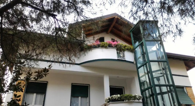 B&B Le Magnolie, Boek Bed and Breakfast Gallarate Lombardije
