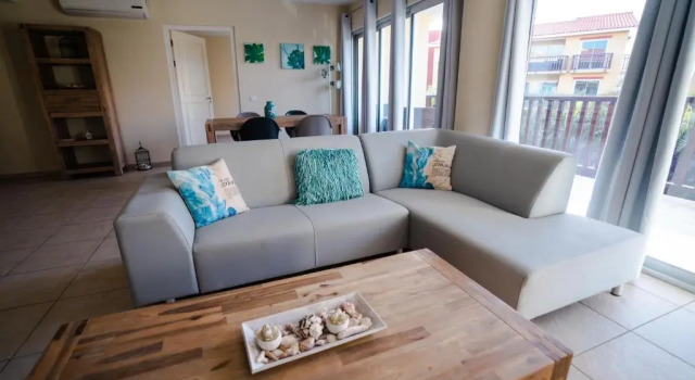 Jan Thiel Garden View Condo Suite 14, Забронировать Отель Отели в центре Ян-Тил, в центре