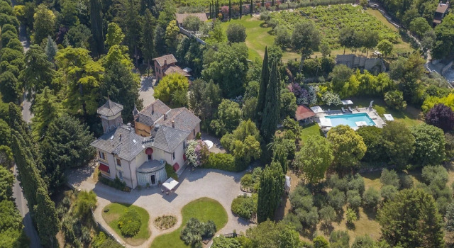 Alberta's Liberty House With Pool, Забронировать Отель Колоньола-аи-Колли Венето