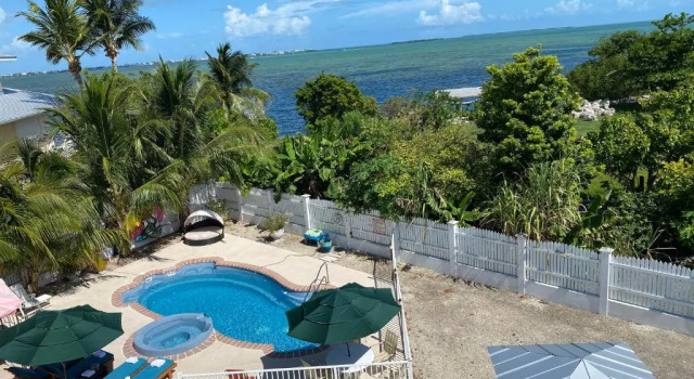 Вилла Luxury Oceanview Pool Eco-friendly Villa Near Key West