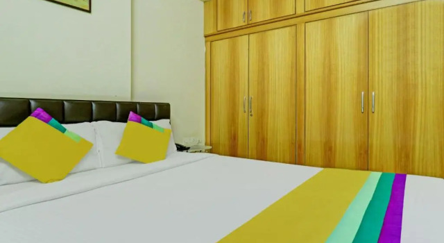 Itsy By Treebo - Blue Dawn Suites, Rezerwuj Hotel Hyderabad 