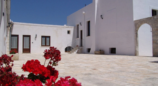 Hotel Masseria Fortificata Donnaloia, Забронировать Отель Отели Монополей 5 звезд, 5*