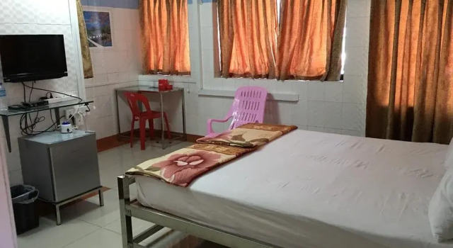 Sein Pyae Hlyan Inn, Prenota Hotel Pathein Ayeyarwaddy Region