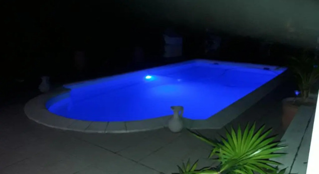 Апартаменты Coquet F2 Climatise Avec Piscine Au Lamentin