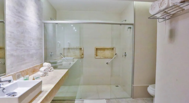 Двухместный номер Premium Holiday Inn - Goiania by IHG