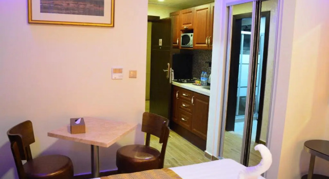 Двухместный номер с балконом Aljamal Hotel