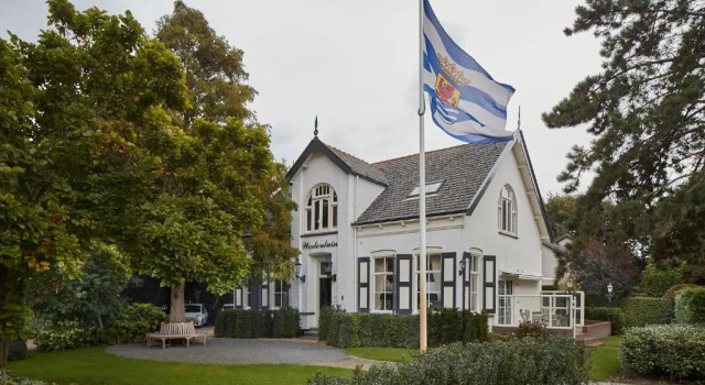 Полулюкс Villa Westerduin