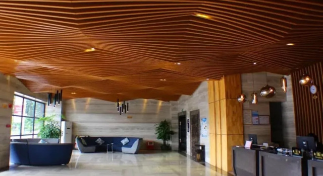Vyluk Hotel Renmin 3rd Road Qingyuan, Rezervasyon Otel Guangdong otoparklı oteller, Otopark