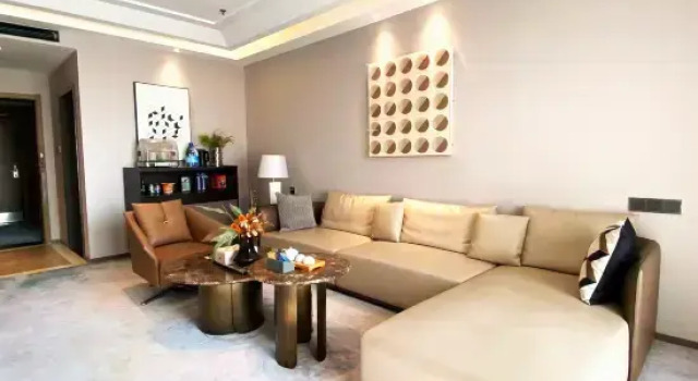 Люкс Business Aimu International Hotel (Zhengzhou East Railway Station Exhibition Center)