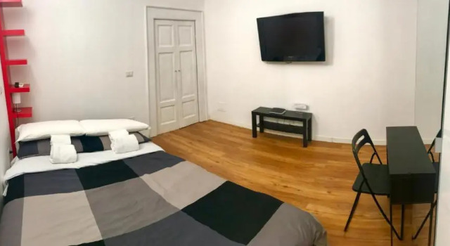 Апартаменты Deluxe Central Suite Apartment