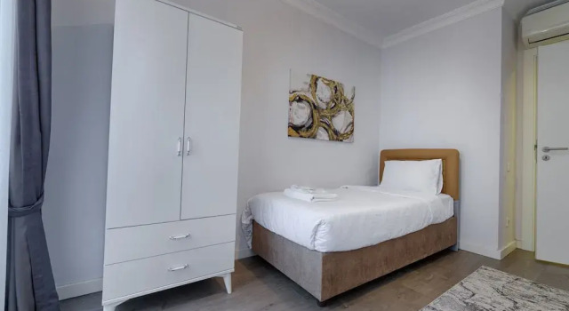 Gorgeous Central 2BR Condo w City Views, Varaa Hotelli Hotellit Marmara-alue pysäköinnillä, Pysäköinti