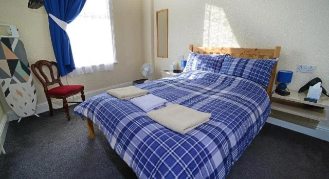Lynmoore Guest House - BB, Boek Pension Goedkope hotels in Merseyside