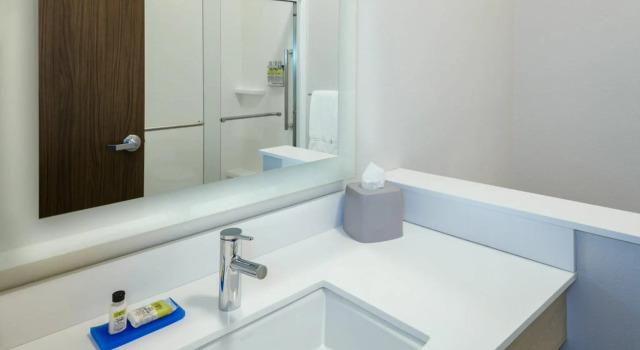 Люкс Holiday Inn Express & Suites - Medford by IHG