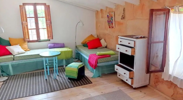 Коттедж Arthouse Campos mit Haus Galeria 110qm und Appartementhaus mit Patio 30qm