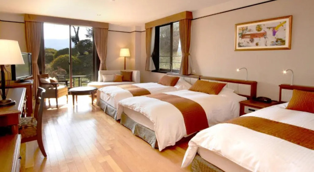 Трёхместный номер Standard с видом на сад Hotel de Yama, Hakone Lake Side