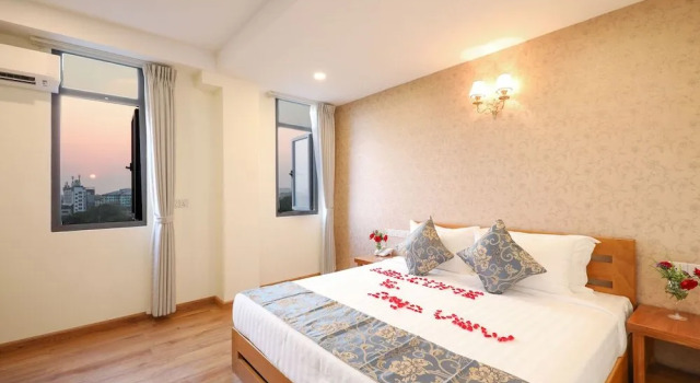 Inya View Hotel, Book Hotel Hlaing Township 