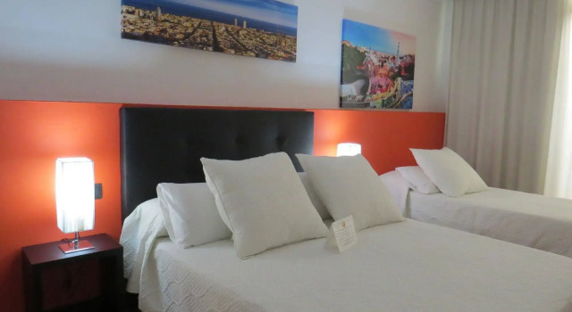 Barcelona City Centre Hostal, Забронировать Отель Эшампле Барселона, рядом с Jove Regina Theatre