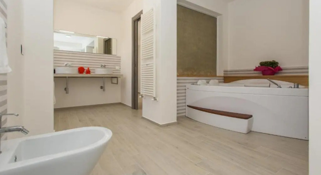 Villa Annalisa by PosarelliVillas, Prenota Villa Cottage a Erice, Cottage