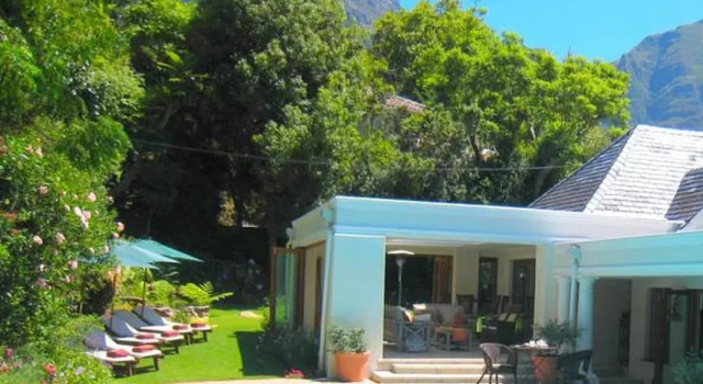 Номер Deluxe Fernwood Manor Boutique Guest House