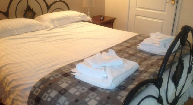 Four Seasons Bed and Breakfast