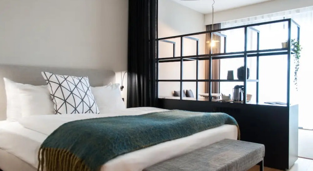 Двухместный номер Deluxe PREMIER SUITES Antwerp