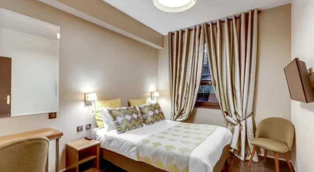 Двухместный номер Standard Цокольный этаж Hotel Opera Maintenon