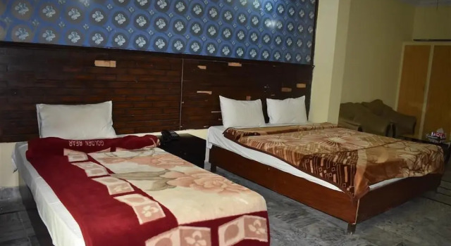 Al-Imran Hotel, Boek Hotel Hotels en accommodaties in G-9 Sector, Hotel