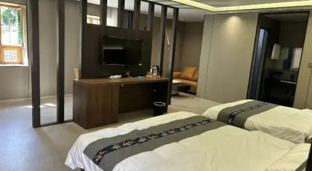 Люкс Huatang Yiyuan Boutique Homestay