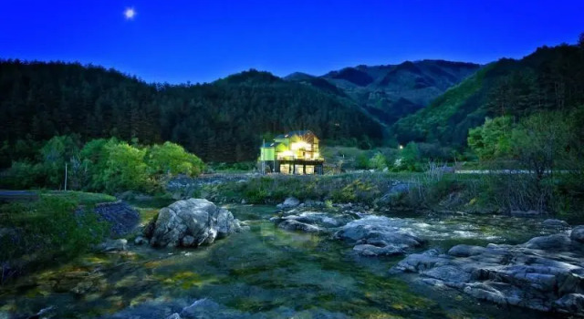 Yangyang Salvia Pension (Remodeling), Boek Hotel Hotels in Gangwon-Do met parkeren, Parkeren