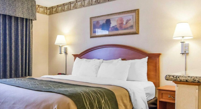 Полулюкс Comfort Inn Medford South
