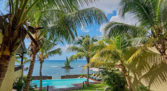 Номер Standard Пентхаус с 3 комнатами с балконом Bel Azur Beach Residence by LOV Mauritius