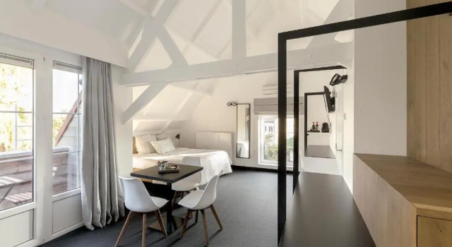 Полулюкс Hoeve La Cascina