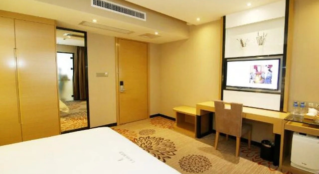 Boli Hotel, Rezerwuj Hotel Hotele w Jiangmen z parkingiem, Parking