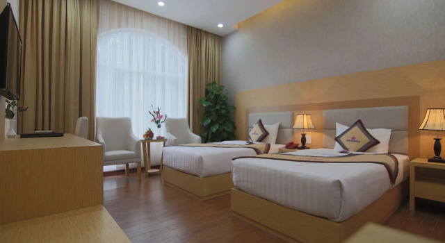 Saigon Kimlien Resort Cualo, Rezervovat Lázně / Resort Hotely v Nghe An se snídaní, Snídaně