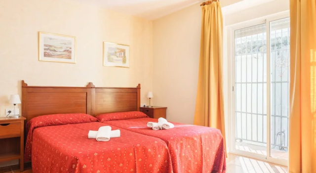 Двухместный номер Standard Hotel Carlos V Jerez by Vivere Stays