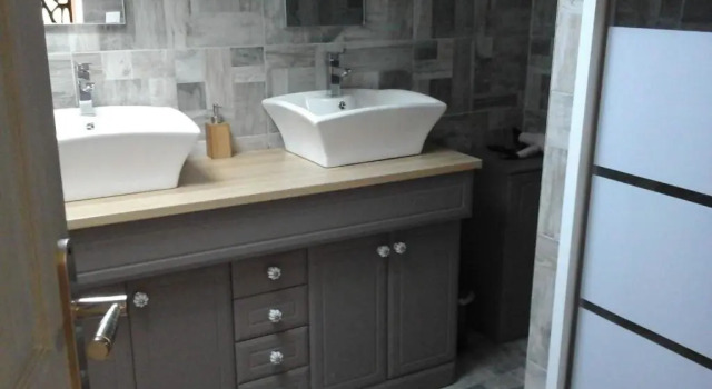 Коттедж с 2 комнатами Gite le port sur mer