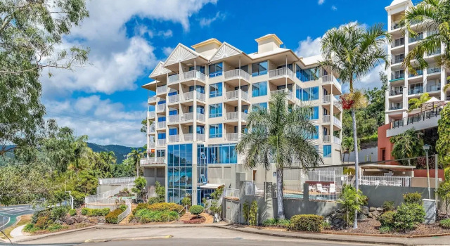 Tropical Marina views 1bedroom, Забронировать Апартаменты/квартира Апартаменты Эрли-Бич, рядом с Рынок пляжа Эйрли, Апартаменты/квартира