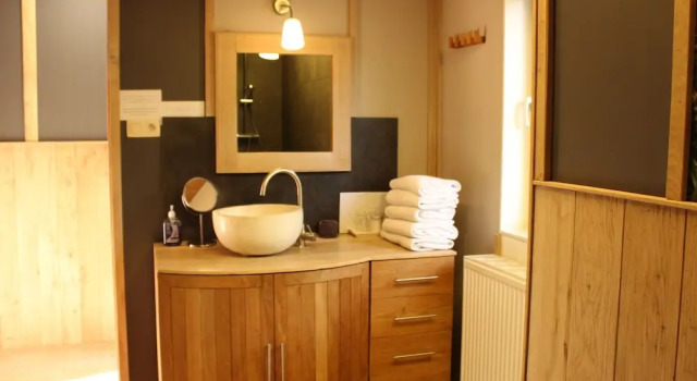 Luxurious Holiday Home in Heyd Durbuy with Sauna And Pool