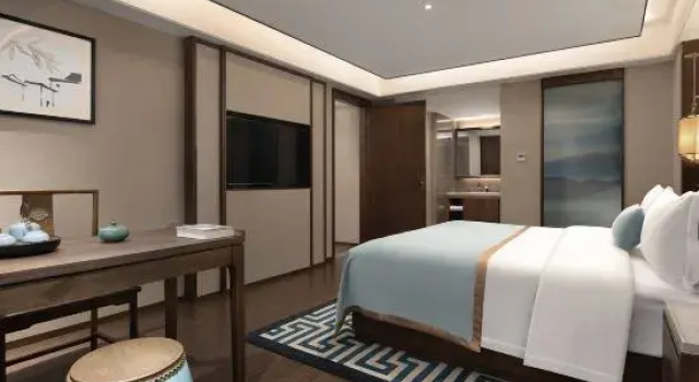 Люкс TILL BRIGHT HOTEL (Yiyang Heshan District Pedestrian Street Branch)