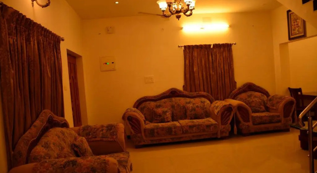 Hotel Aradhana Inn