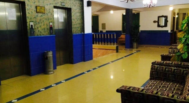 Hotel Move-N-Pick