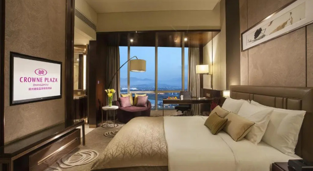 Двухместный номер Deluxe с видом на озеро Crowne Plaza Zhangzhou by IHG